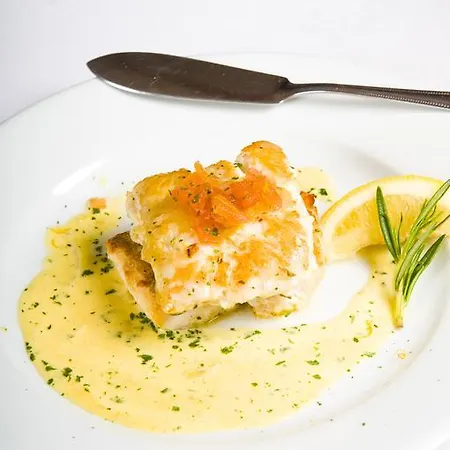 فندق Casey's Of Collection 3*